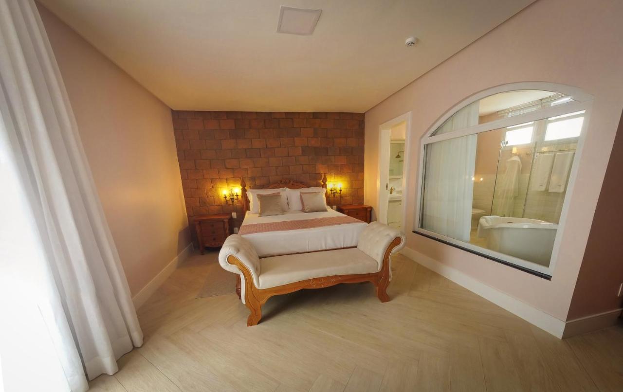Vila Pugliesi Hotel Boutique Ленсойс Екстер'єр фото