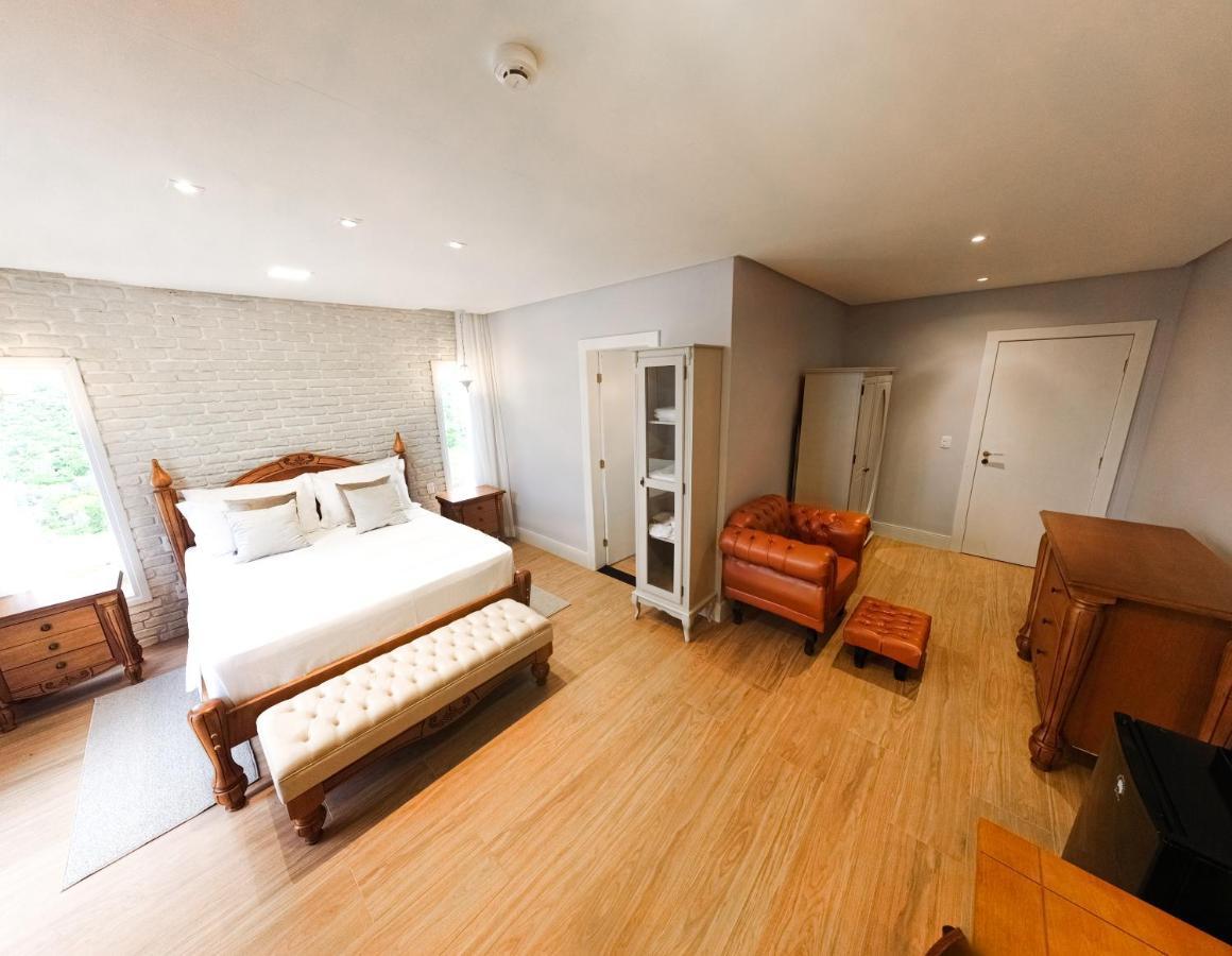 Vila Pugliesi Hotel Boutique Ленсойс Екстер'єр фото